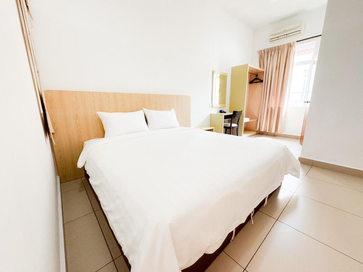 Hotel Sunflower - Hls Малакка Экстерьер фото