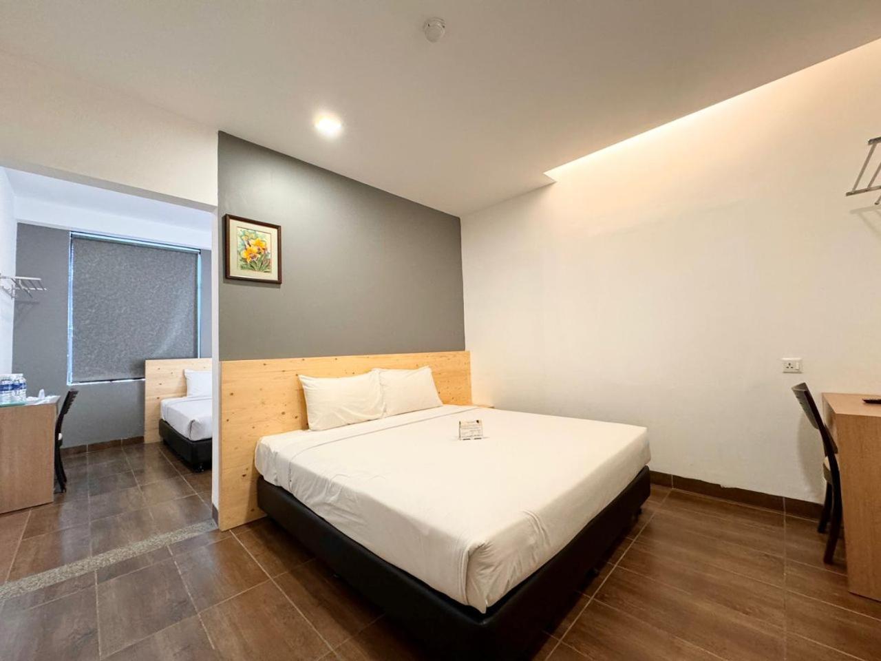 Hotel Sunflower - Hls Малакка Экстерьер фото